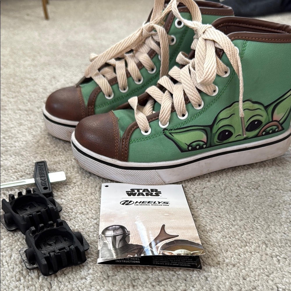 Star Wars Green and Brown High-Top Sneakers